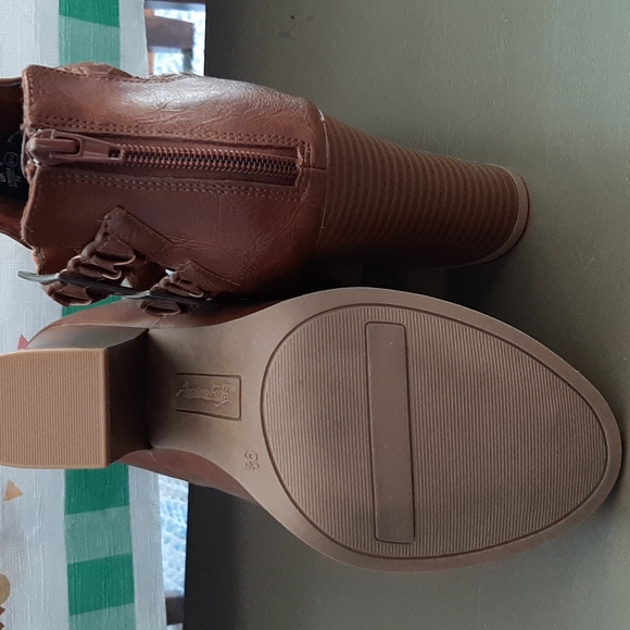 American Eagle boots leather - Picture 4 of 4